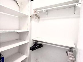 100 Lincoln Rd 526, Miami Beach FL 33139