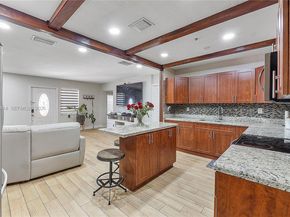 3410 N 72nd Ter, Hollywood FL 33024