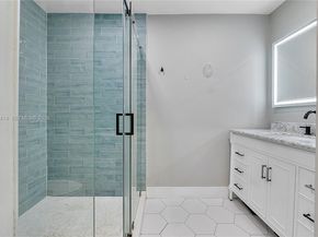 3410 N 72nd Ter, Hollywood FL 33024