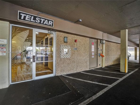 1811 Jefferson St 606, Hollywood FL 33020