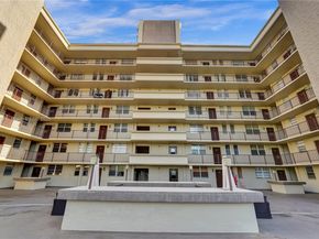 1811 Jefferson St 606, Hollywood FL 33020