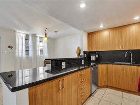 1811 Jefferson St 606, Hollywood FL 33020
