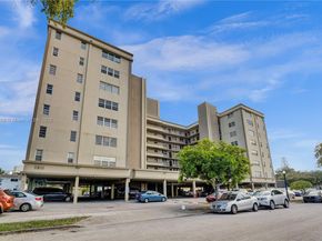 1811 Jefferson St 606, Hollywood FL 33020