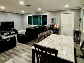 841 NE 59th St, Oakland Park FL 33334