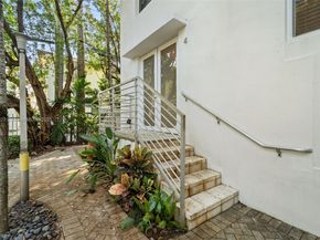 1025 Michigan Av 1C, Miami Beach FL 33139