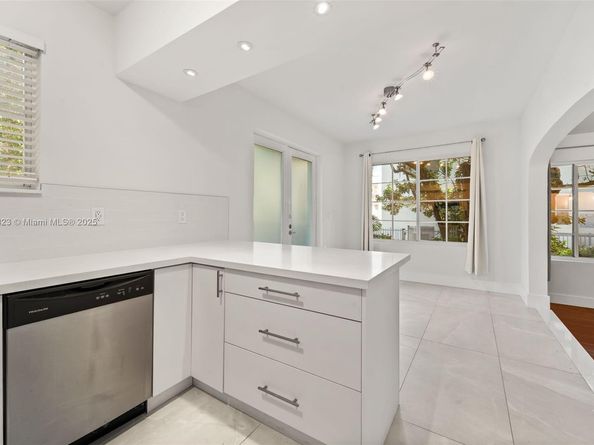 1025 Michigan Av 1C, Miami Beach FL 33139