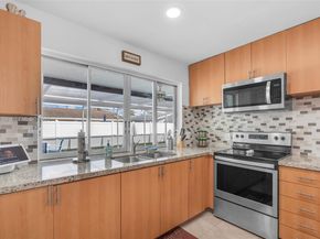 10631 NW 28th St, Sunrise FL 33322