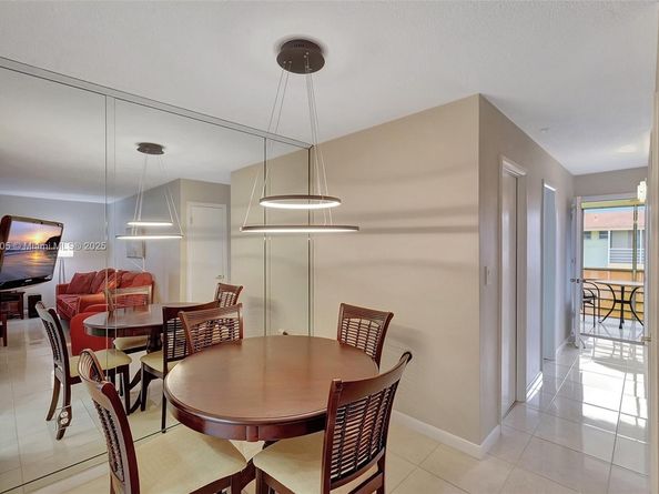 17001 NE 13th Ave 306, Miami FL 33162