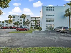9440 Live Oak Pl 404, Davie FL 33324
