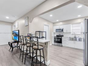 608 NW 9th St, Hallandale Beach FL 33009