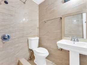 608 NW 9th St, Hallandale Beach FL 33009