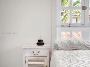 4206 Alhambra Cir, Coral Gables FL 33146