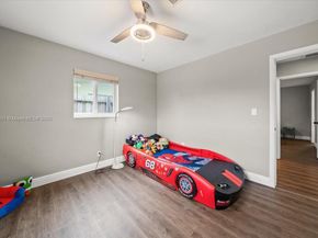 3751 NE 16th Ave, Pompano Beach FL 33064