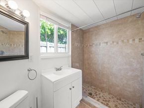 3751 NE 16th Ave, Pompano Beach FL 33064