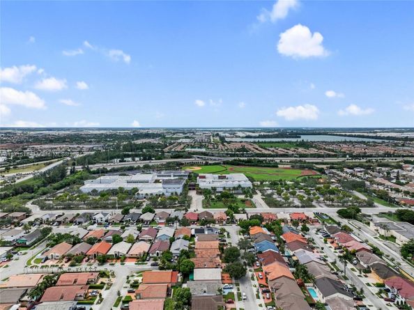 8790 NW 142nd St, Miami Lakes FL 33018