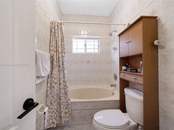 8790 NW 142nd St, Miami Lakes FL 33018