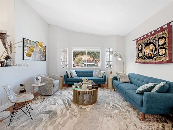 8790 NW 142nd St, Miami Lakes FL 33018