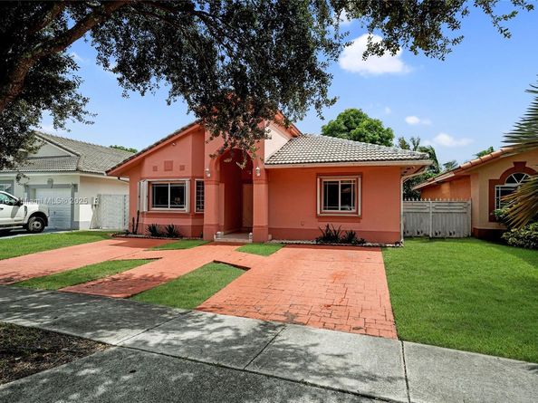 8790 NW 142nd St, Miami Lakes FL 33018