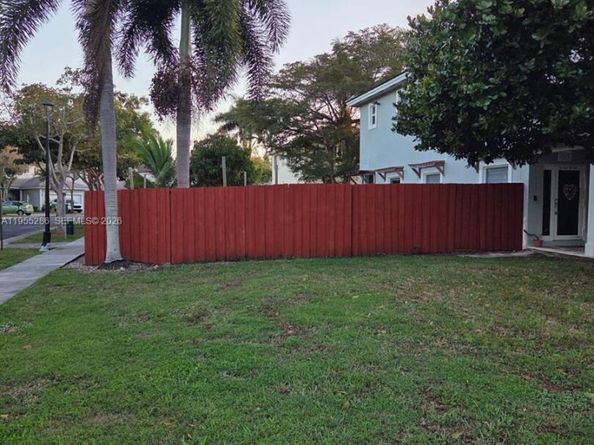 3176 NE 4 Street, Homestead FL 33033