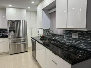 260 NW 57th Ct, Miami FL 33126
