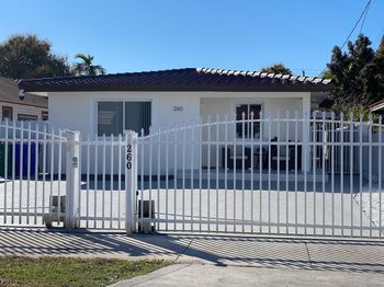 260 NW 57th Ct