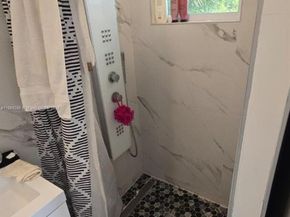 260 NW 57th Ct, Miami FL 33126