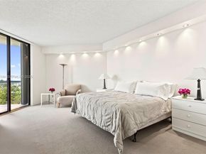 19500 Turnberry Way 26C, Aventura FL 33180