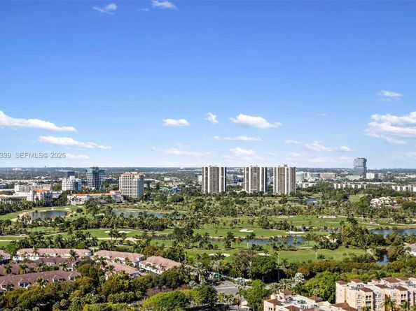 19500 Turnberry Way 26C, Aventura FL 33180