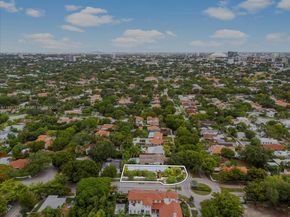 2700 SW 4th Ave, Miami FL 33129