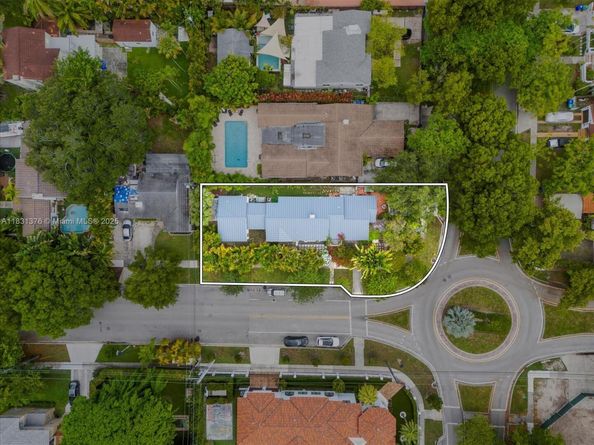 2700 SW 4th Ave, Miami FL 33129