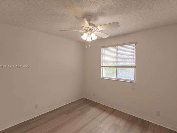 1326 Majesty Ter, Weston FL 33327