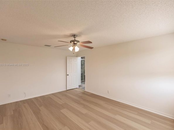 1326 Majesty Ter, Weston FL 33327