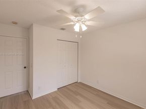 1326 Majesty Ter, Weston FL 33327