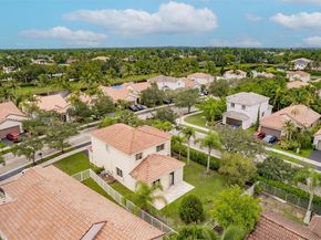 1326 Majesty Ter, Weston FL 33327