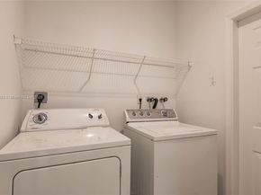 1326 Majesty Ter, Weston FL 33327
