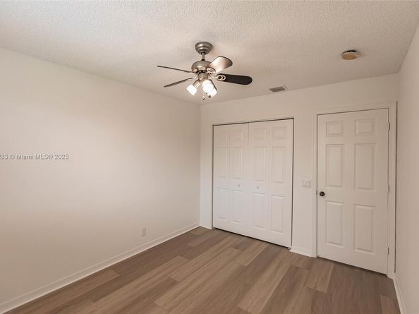 1326 Majesty Ter, Weston FL 33327