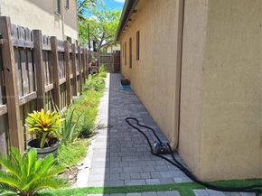 11845 SW 232nd Ln, Miami FL 33032