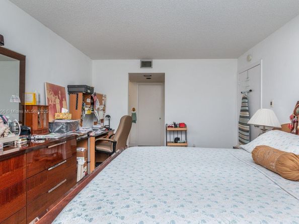 500 SW 130th Ter 407A, Pembroke Pines FL 33027
