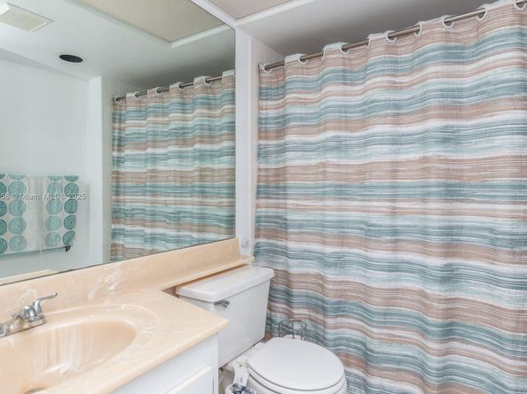500 SW 130th Ter 407A, Pembroke Pines FL 33027