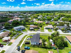 22732 SW 113th Pl, Miami FL 33170