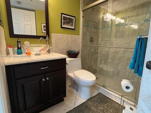 275 Palm Ave B201, Jupiter FL 33477