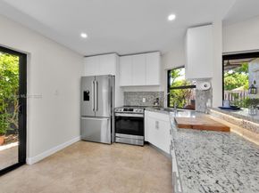 15225 SW 45th Ter F49, Miami FL 33185