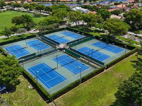 15225 SW 45th Ter F49, Miami FL 33185