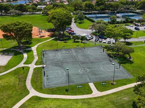 15225 SW 45th Ter F49, Miami FL 33185
