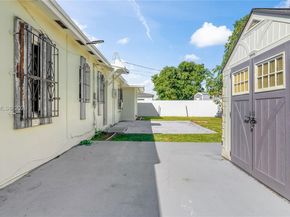 14421 Harrison St, Miami FL 33176