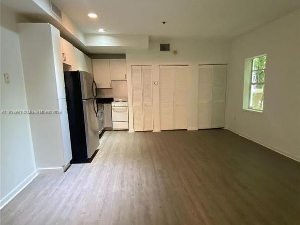 1244 Pennsylvania Ave 103, Miami Beach FL 33139