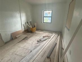 2281 NW 153rd St, Miami Gardens FL 33054