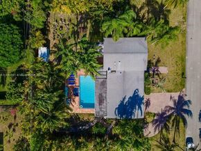 7475 SW 134th St, Pinecrest FL 33156