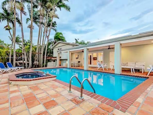 7475 SW 134th St, Pinecrest FL 33156