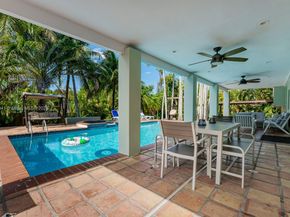 7475 SW 134th St, Pinecrest FL 33156